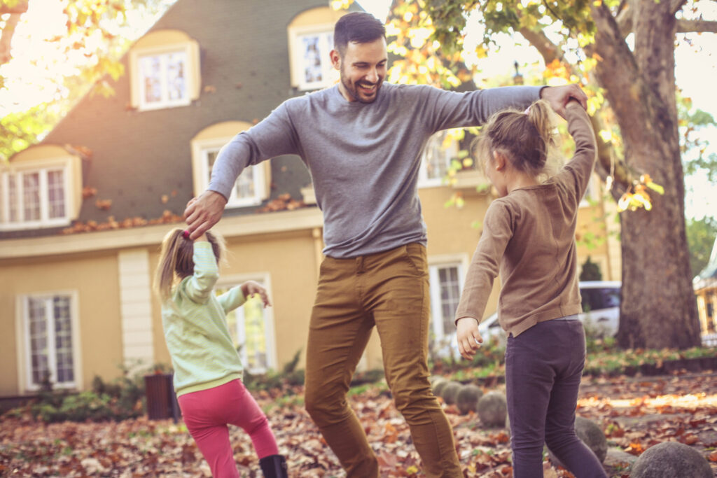 family preparing for fall in the Great Lakes region of Chicago