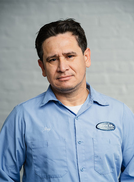 Rey Medina Service Tech